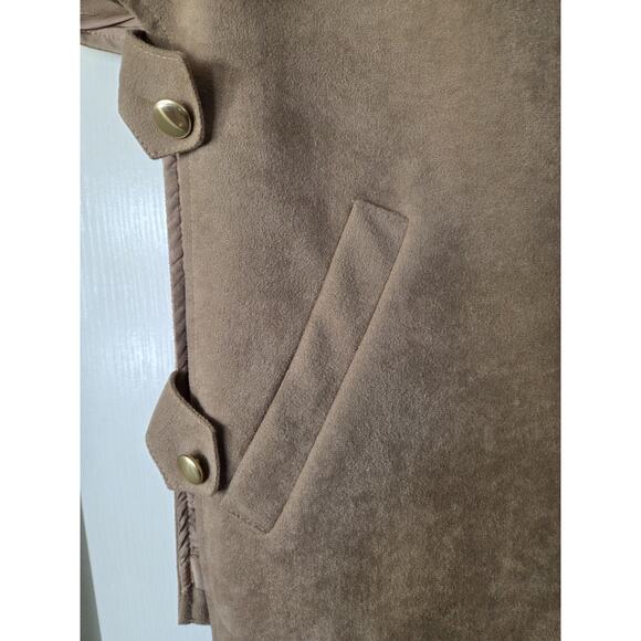 MJ Seattle Tan Faux Suede Vintage Clasp Closure Open Side 70s Top, Size Medium - Picture 6 of 12
